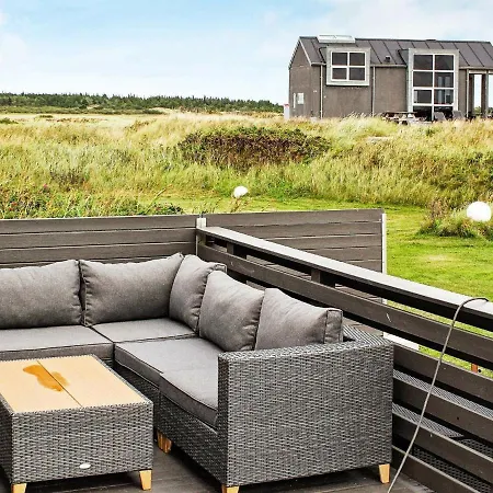 4 Person Holiday In Bl Vand Blavand