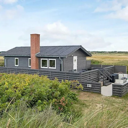 4 Person Holiday In Bl Vand * Blavand